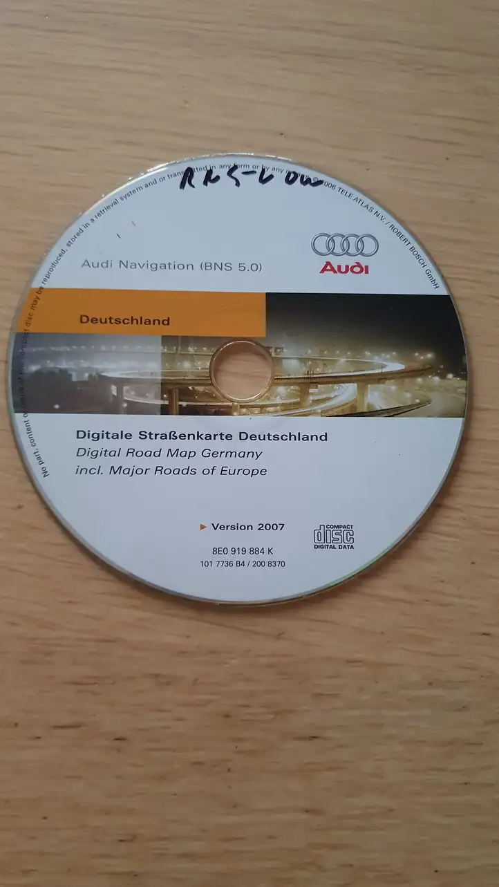 Audi A3/S3 8P (2004 - 2008) 8E0919884K Навигационные карты CD/DVD — фото 1