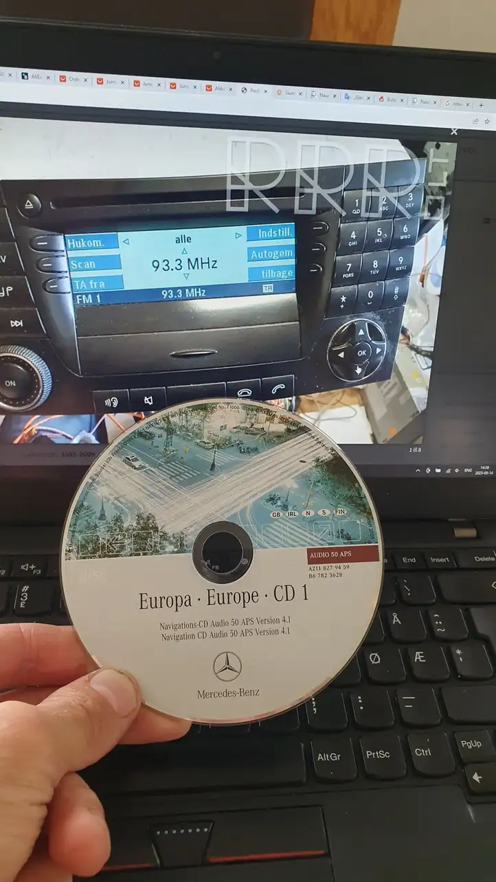 Mercedes-Benz E W211 (2002 - 2009) A2118279459 Навигационные карты CD/DVD — фото 2
