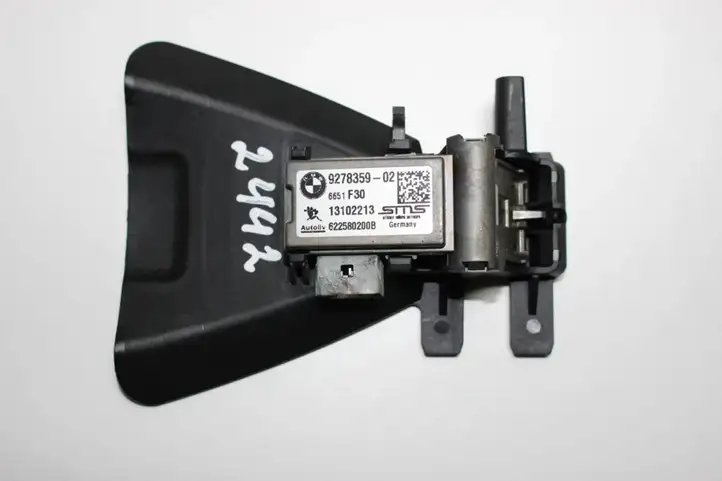 BMW 3 F30 F35 F31 (2012 - 2018) 9278359 Камера в лобовом стекле — фото 4
