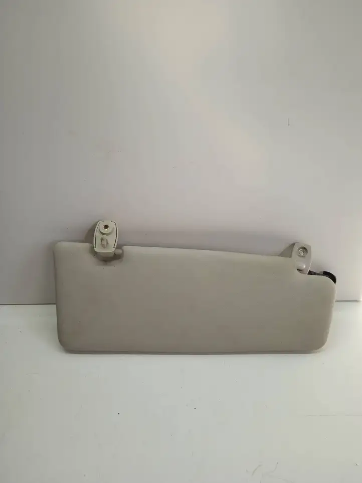 Fiat Croma (2005 - 2011) Солнцезащитный козырек — фото 1
