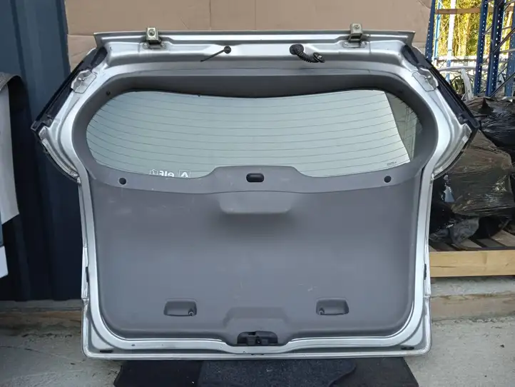 Renault Scenic II - Grand scenic II (2006 - 2009) Крышка багажника — фото 6