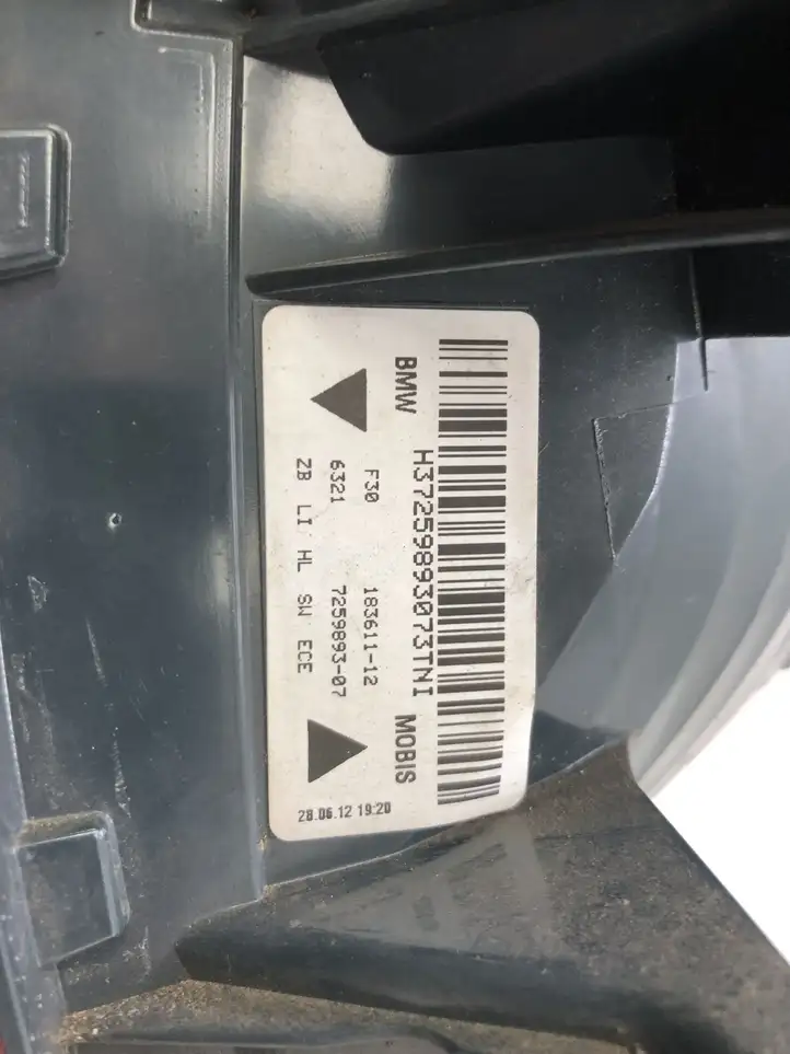 BMW 3 F30 F35 F31 (2012 - 2018) 725989307 Задний фонарь в кузове — фото 5