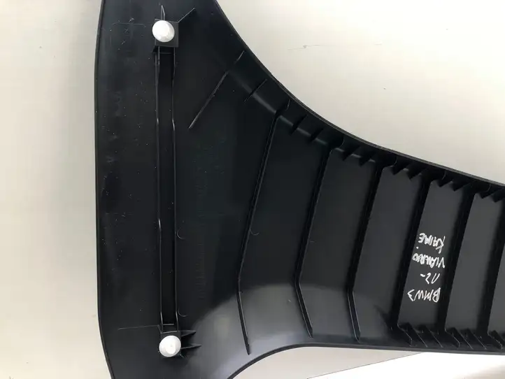 BMW 3 F30 F35 F31 (2012 - 2018) Нижняя обшивка стойки B — фото 5
