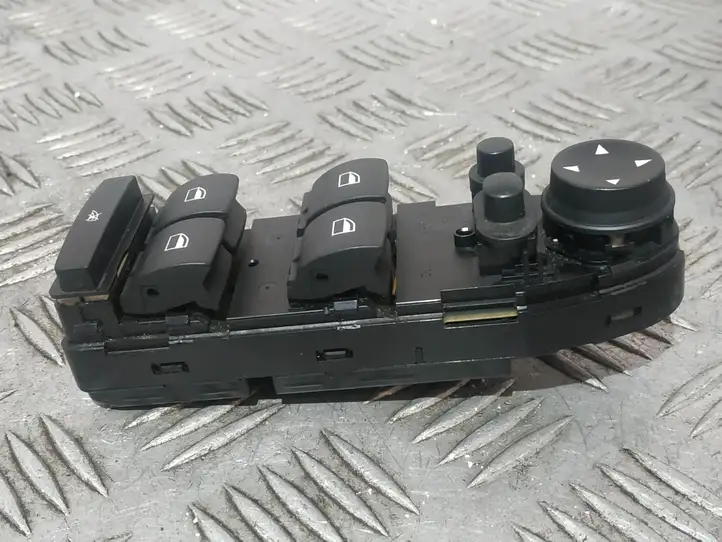 BMW X6 E71 (2008 - 2014) 9122121 Кнопка стеклоподъемников — фото 3