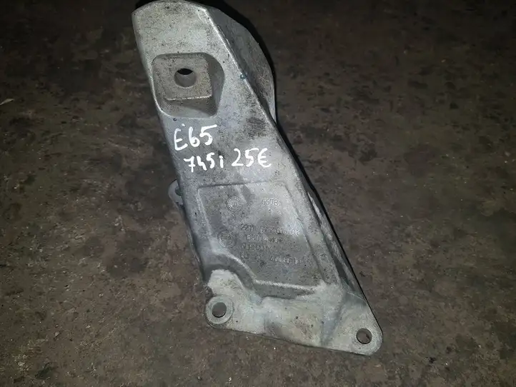 BMW 7 E65 E66 (2001 - 2008) 6754615 Кронштейн двигателя — фото 1