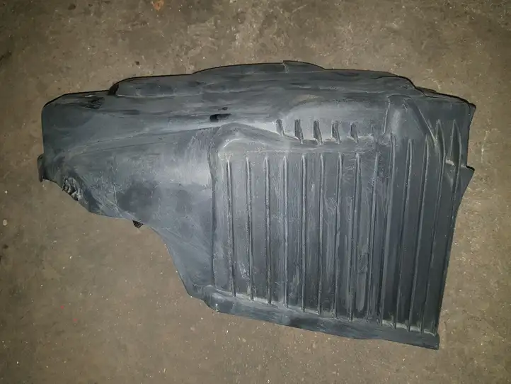 BMW 3 E46 (1998 - 2005) 11147787335 Крышка двигателя декоративная — фото 1