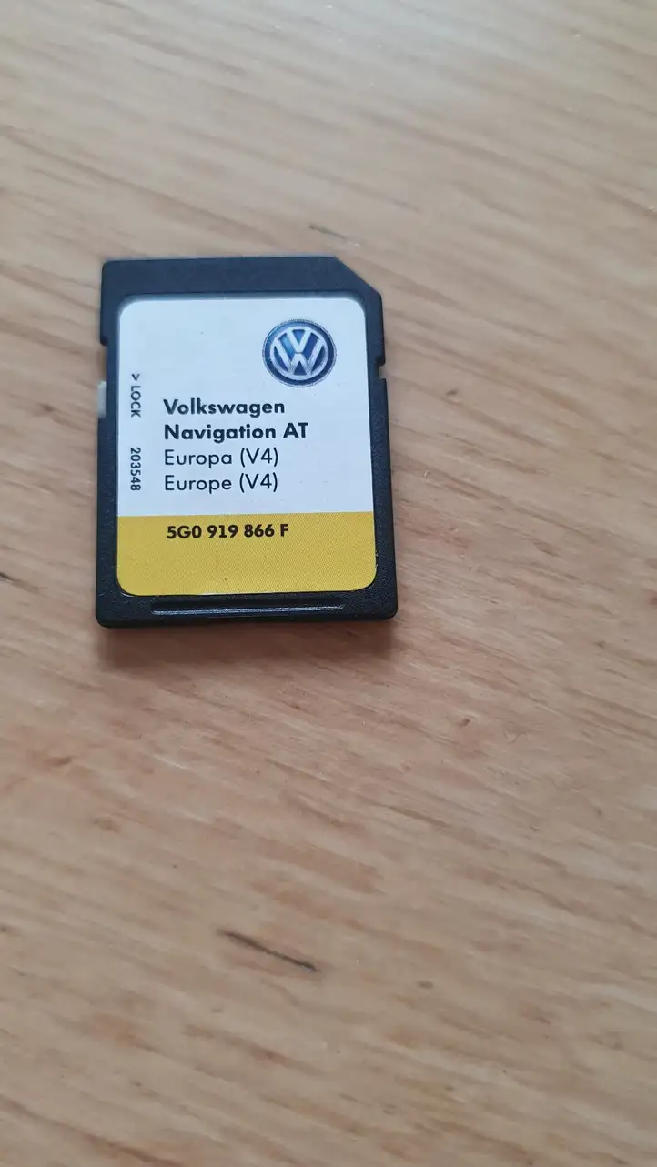 Volkswagen Golf VII (2013 - 2019) 5G0919866F Навигационные карты CD/DVD — фото 2