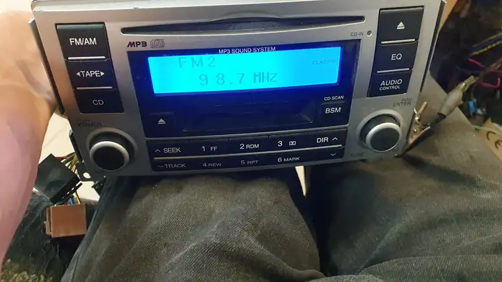 Hyundai Santa Fe (2005 - 2009) 961002B170 Магнитола / мультимедийная система — фото 14