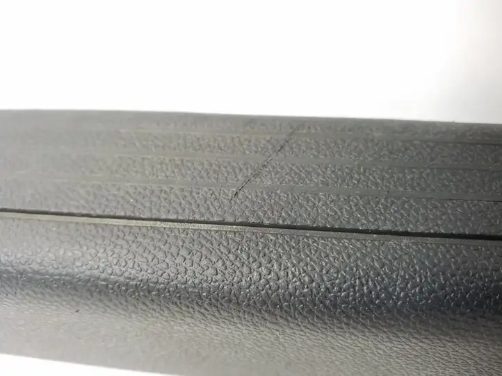 Mercedes-Benz E C207 W207 (2009 - 2017) A2076860436 Внутренняя отделка переднего порога — фото 5