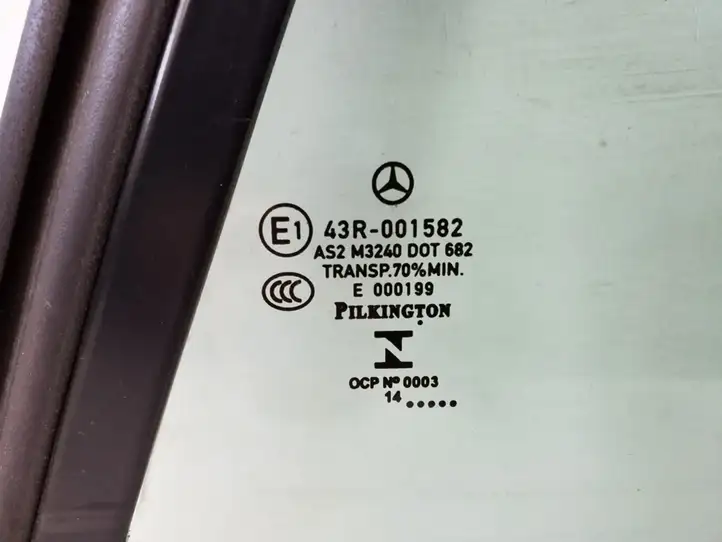 Mercedes-Benz SLK R172 (2011 - 2017) A1726700100 Заднее боковое стекло — фото 2