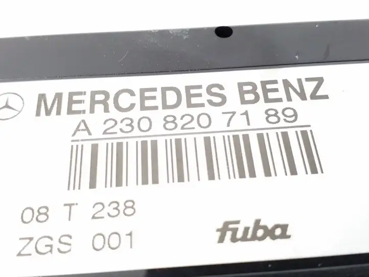 Mercedes-Benz SL R230 (2001 - 2012) A2308207189 Усилитель антенны — фото 2