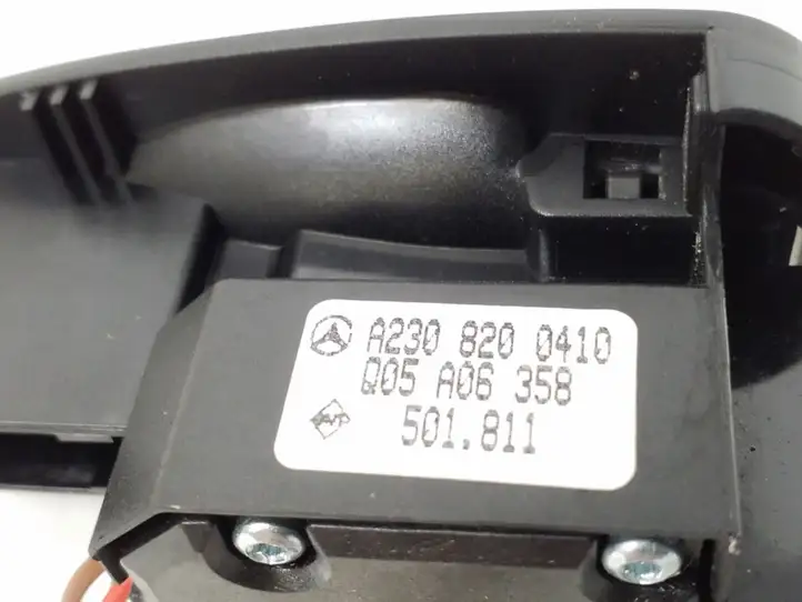 Mercedes-Benz SL R230 (2001 - 2012) A2308200410 Блок кнопок стеклоподъемников — фото 3