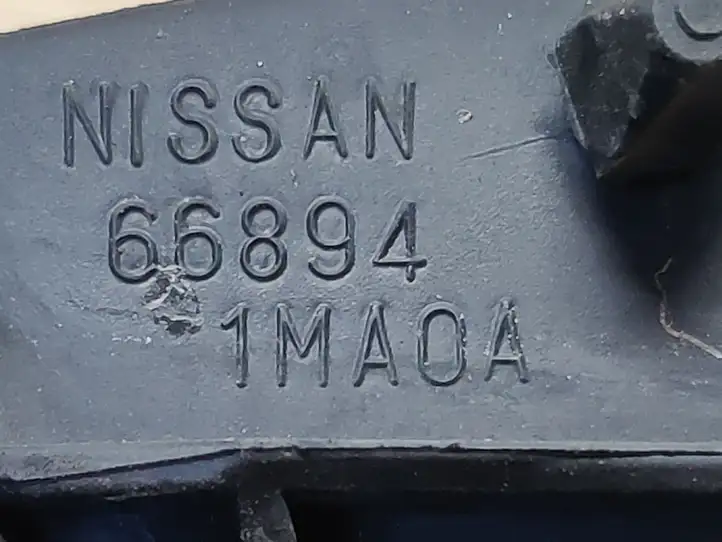 Infiniti Q70 Y51 (2013 - 2019) 668941MA0A Накладка стоек лобового стекла — фото 4