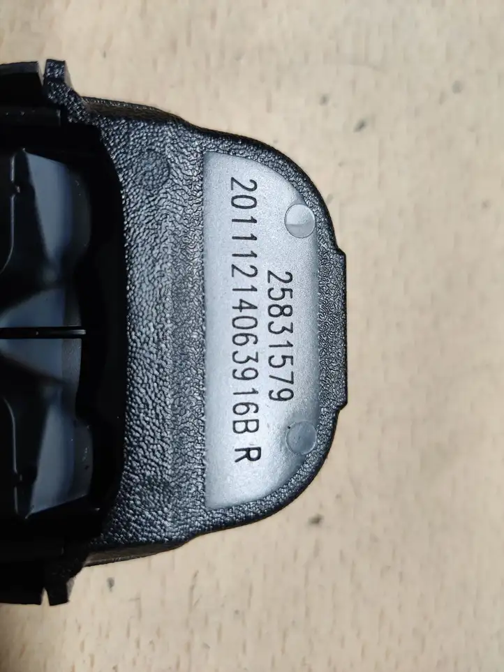 Opel Antara (2011 - 2017) 25831579 Датчик света — фото 2