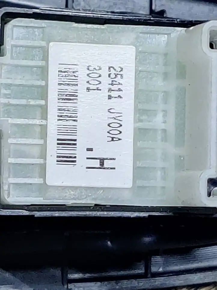 Renault Koleos I (2008 - 2016) 25411JY00A Кнопка стеклоподъемников — фото 3