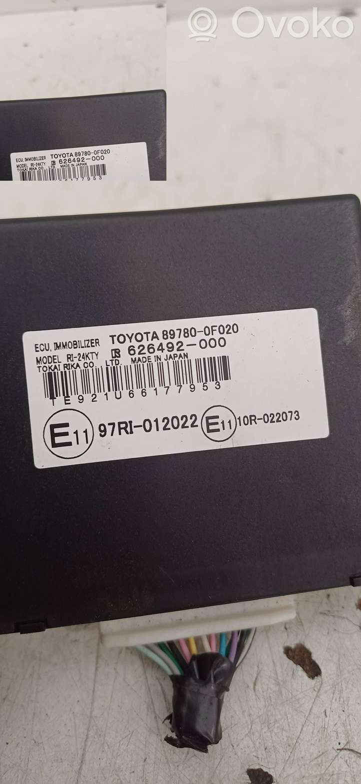 Toyota Corolla Verso E121 (2004 - 2007)  897800F020 Блок управления иммобилайзера
