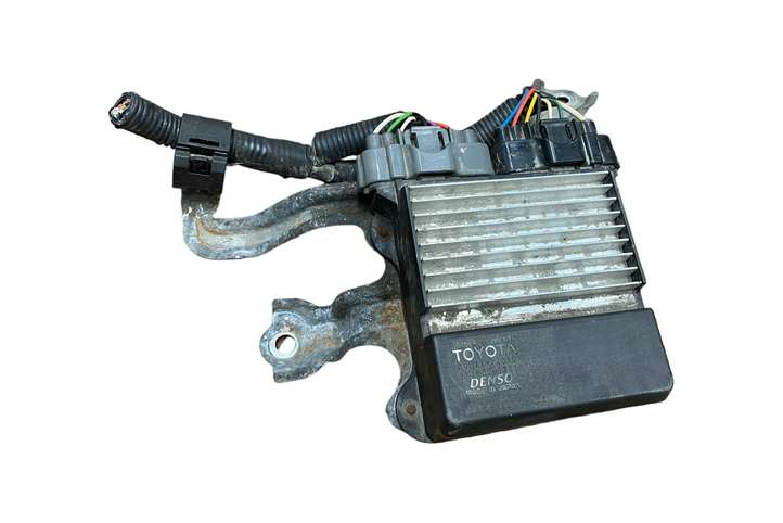 Toyota Avensis T250 (2006 - 2009)  8987171010 Блок управления топливных форсунок