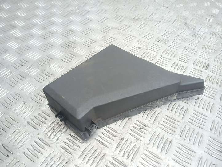 Subaru Forester SH (2008 - 2013)  MB502000B Крышка ящика предохранителей