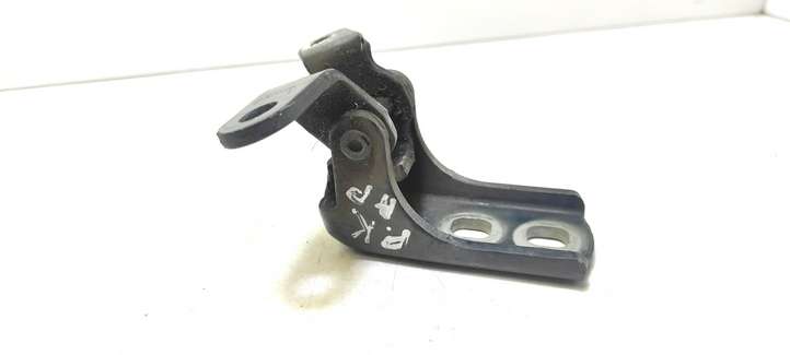 Opel Astra (2009 - 2012)   Нижняя петля передней двери