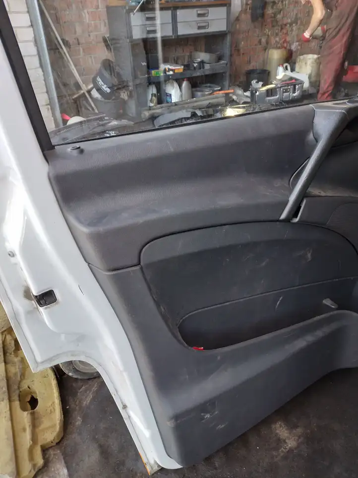 Mercedes-Benz Vito Viano W639 (2010 - 2015) Дверь — фото 3