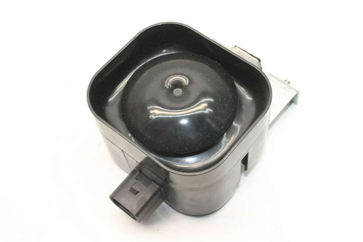 Audi TT (1998 - 2003)  8L0951605 Сирена сигнализации