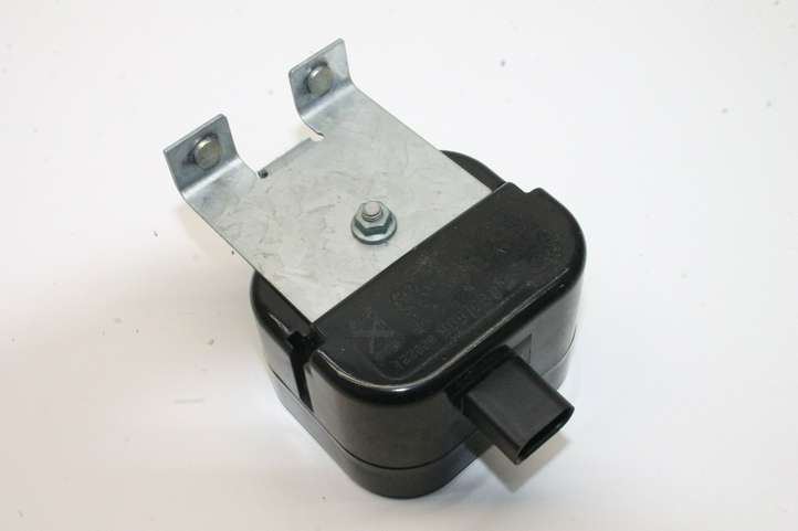 Audi TT (1998 - 2003)  8L0951605 Сирена сигнализации
