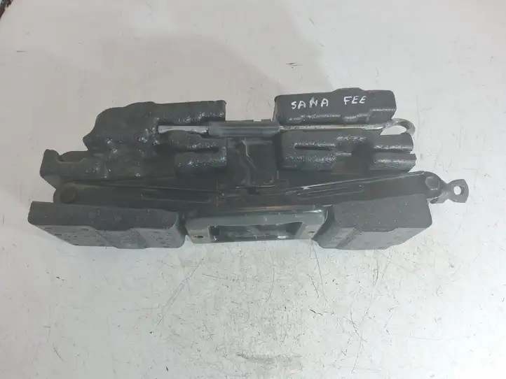 Hyundai Santa Fe (2005 - 2009) 091492B070 Ящик для инструментов — фото 1