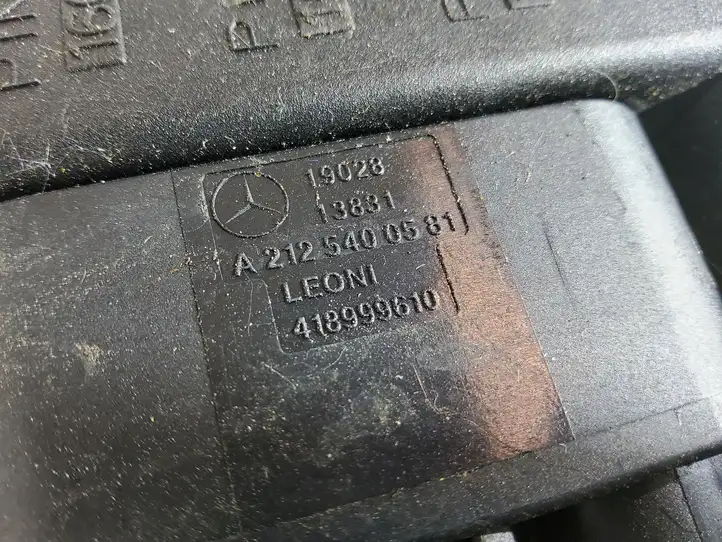 Mercedes-Benz E W212 (2009 - 2016) A2125400581 Плюсовой провод аккумулятора — фото 4