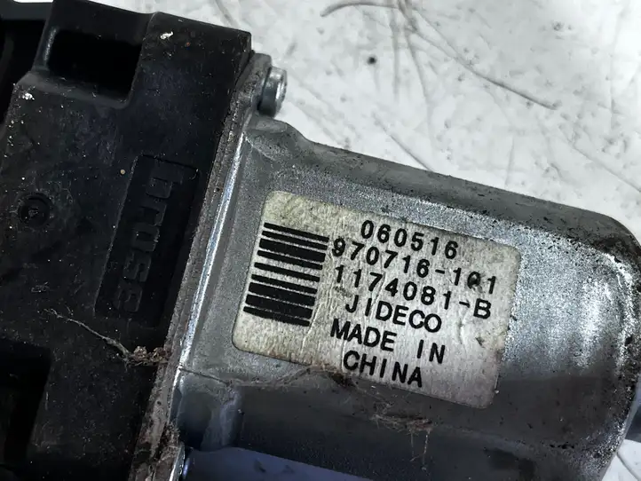Volvo S80 (2006 - 2009) 1174081B Стеклоподъемник задней двери — фото 2