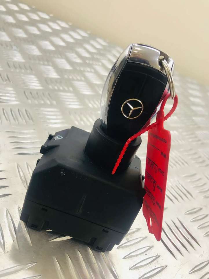 Mercedes-Benz S W221 (2005 - 2013)  A2215450708 Замок зажигания
