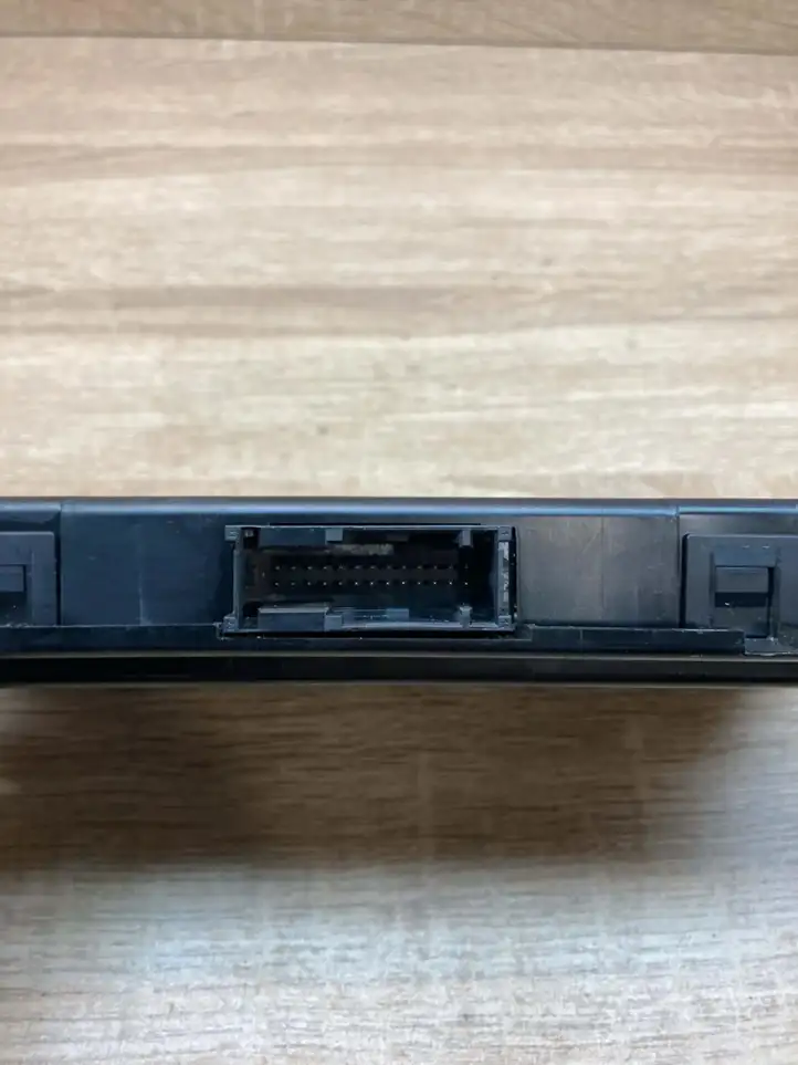 BMW 1 E81 E87 (2004 - 2011)  6961129 Модуль фонарей