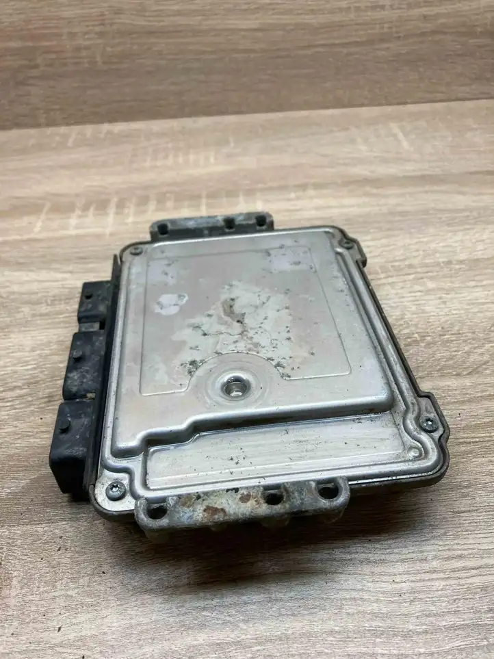 Nissan Primera (2001 - 2008) 23710AW360 Блок управления двигателем (ECU) — фото 6