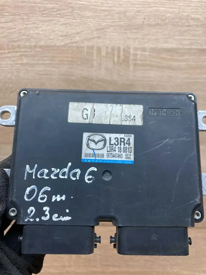 Mazda 6 (2002 - 2005) L3R418881D Блок управления двигателем (ECU) — фото 5