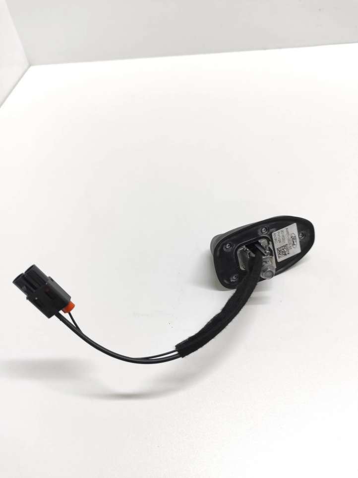 AM5T18828BE Ford Focus Antena (GPS antena)