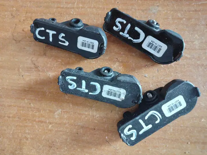 Cadillac CTS (2007 - 2014)   Датчик давления покрышек