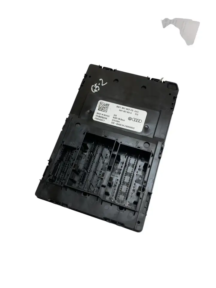 Audi Q5 (2017 - )  8W1907063CG Модуль управления BSM