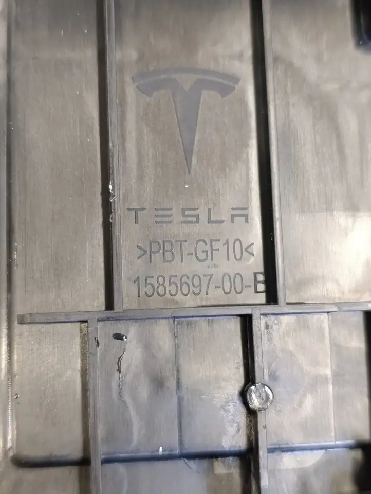 Tesla Model S (2021 - ) 158569301B Блок управления аккумулятором — фото 8