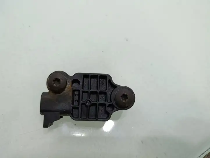 Hummer H3 (2005 - 2010) 15092153 Датчик удара SRS — фото 2