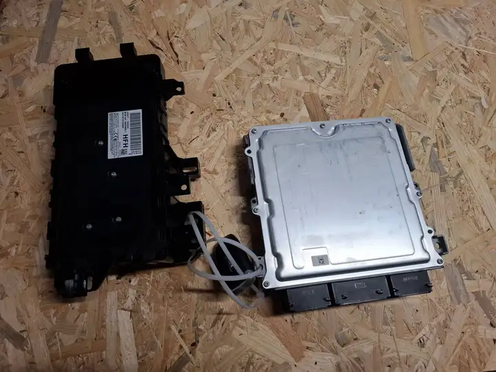 Ford Mustang VI (2015 - )  JR3A12A650ABA Блок управления двигателя