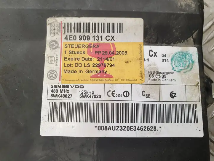 Audi A8 S8 D3 4E (2005 - 2007) 4E0909131CX Блок бесключевого доступа — фото 4