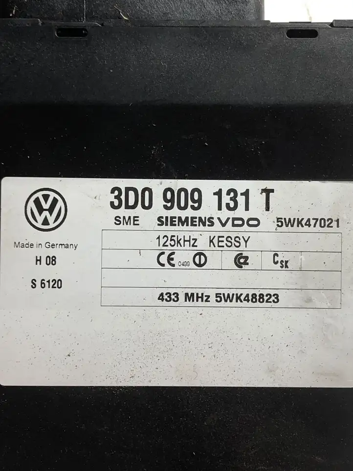 Volkswagen Touareg I (2002 - 2010) 3D0909131T Блок бесключевого доступа — фото 4