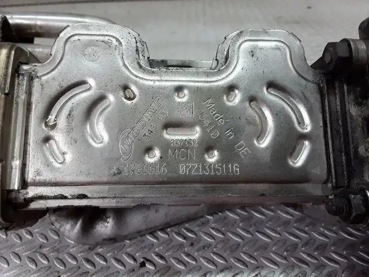 Volkswagen Phaeton (2002 - 2008)  07Z131511G Охладитель EGR