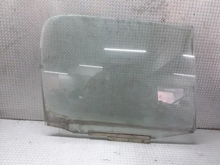 Toyota Yaris Verso (1999 - 2005) Стекло задней двери — фото 1