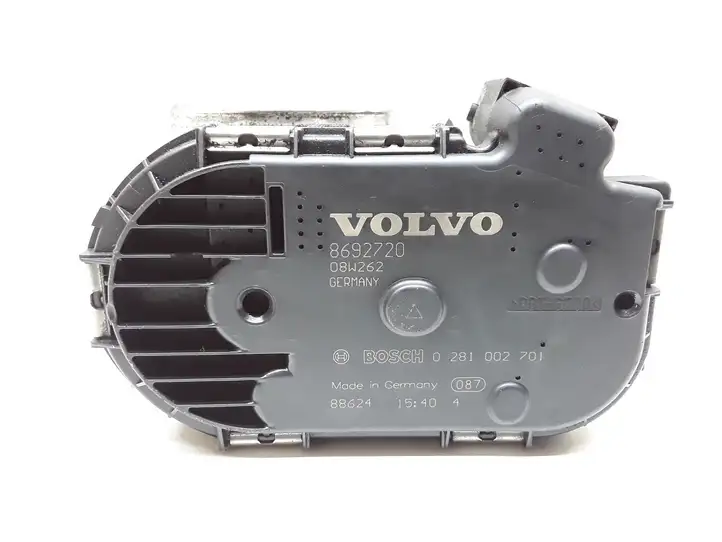 Volvo V70 (2007 - 2013) 8692720 Дроссельная заслонка — фото 3