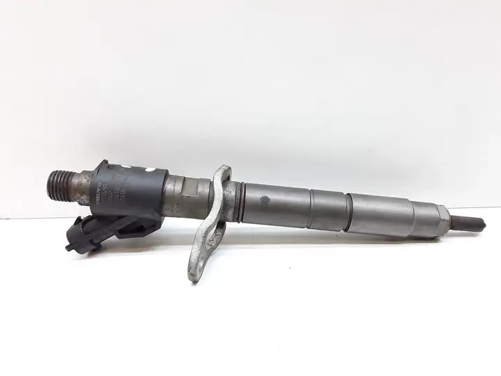 Volvo XC60 (2008 - 2013) 31272690 Форсунка — фото 2