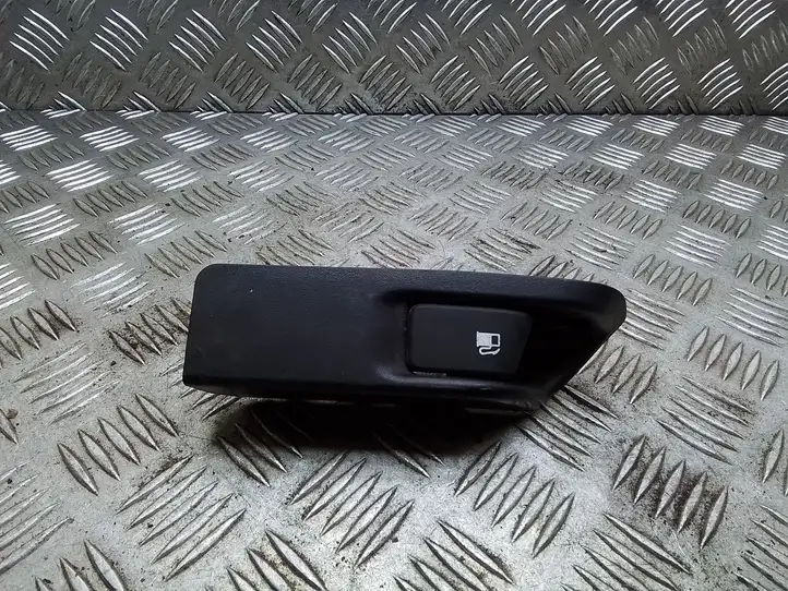 Toyota Prius (XW20) (2003 - 2009) Ручка открытия лючка бензобака — фото 1