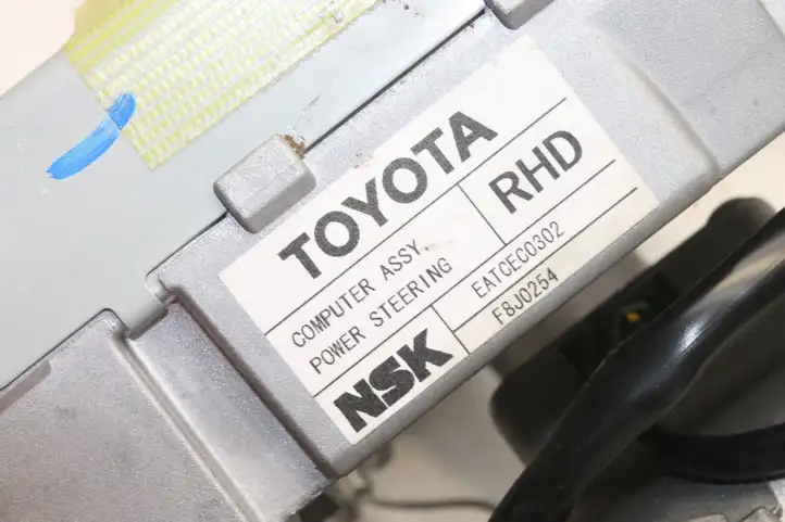 Toyota Verso (2012 - 2015) Вал рулевой колонки — фото 7