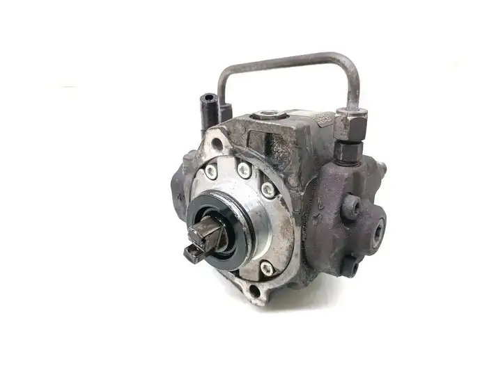 Toyota RAV 4 (XA30) (2006 - 2016) 22100-0R020 Топливный насос — фото 1