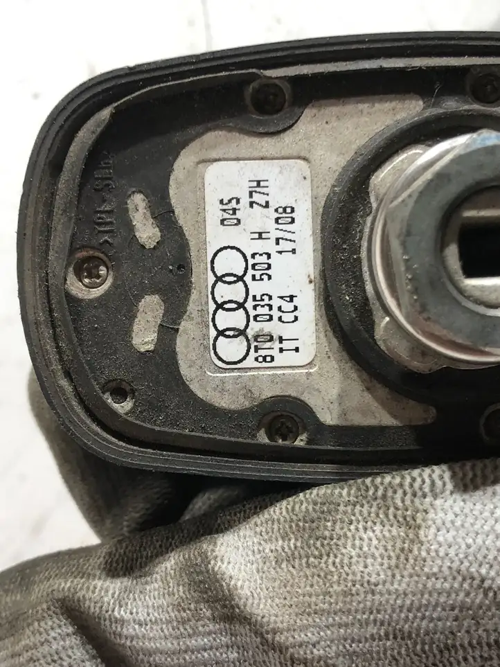 Audi A4 S4 B8 8K (2007 - 2011) 8t0035503h GPS антенна — фото 3