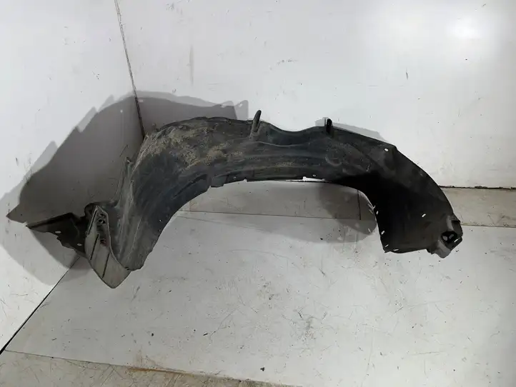 Toyota RAV 4 (XA20) (2000 - 2005) 5387542051 Подкрылок колесной арки — фото 1